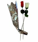 ROSA ARTIFICIAL CON CELOFAN