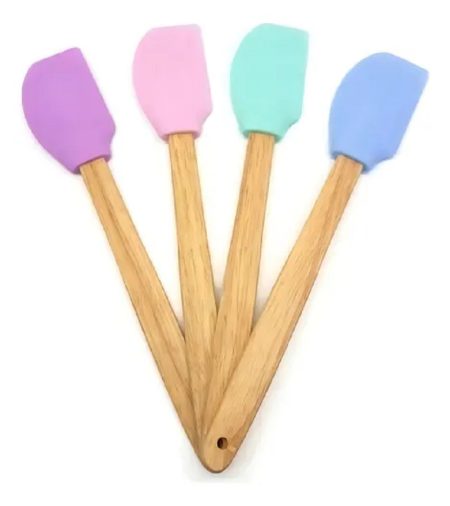 ESPATULA DE SILICONA MANGO DE MADERA 22cm